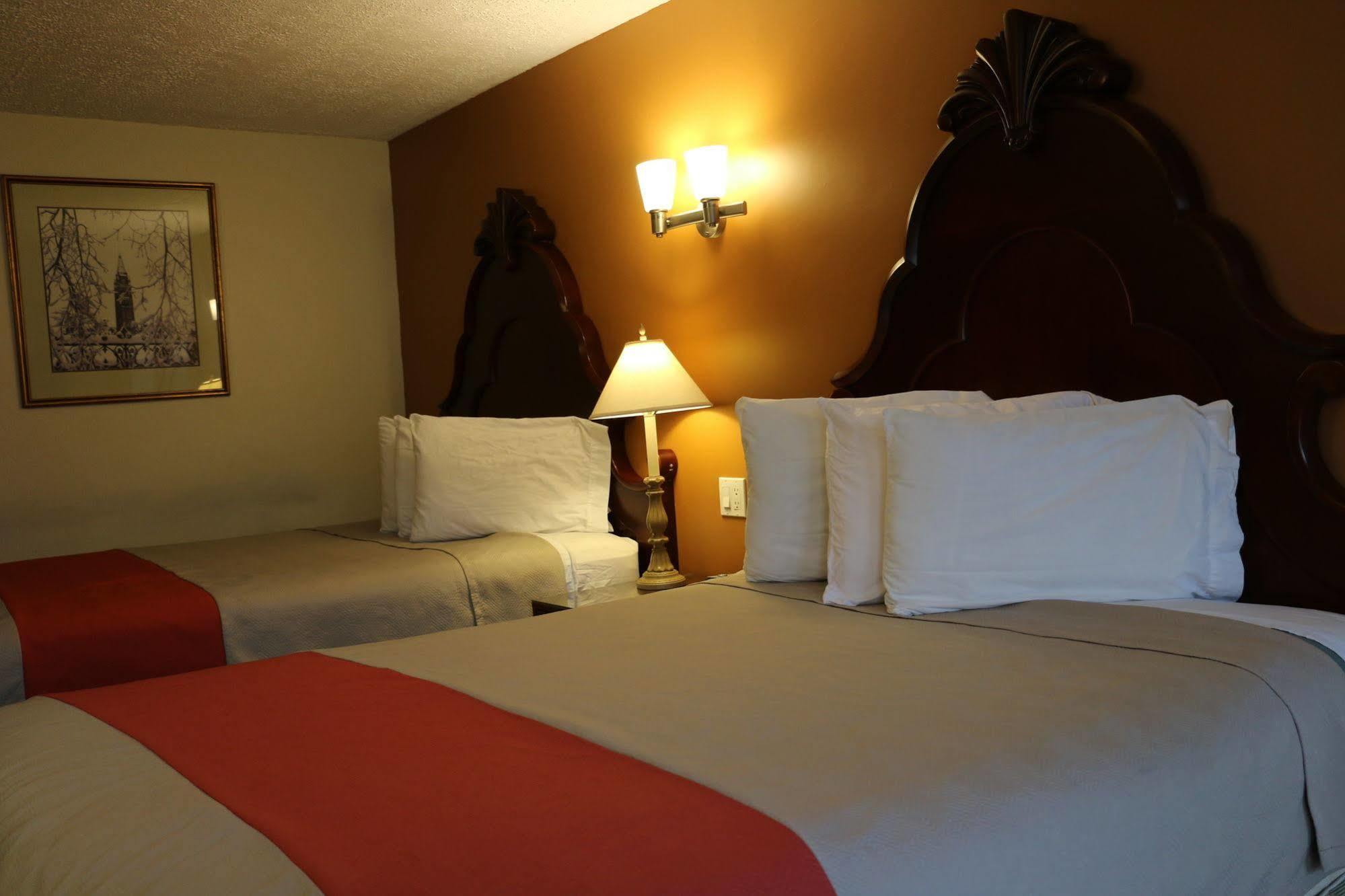 Midtown Motel & Suites Moncton Exterior foto